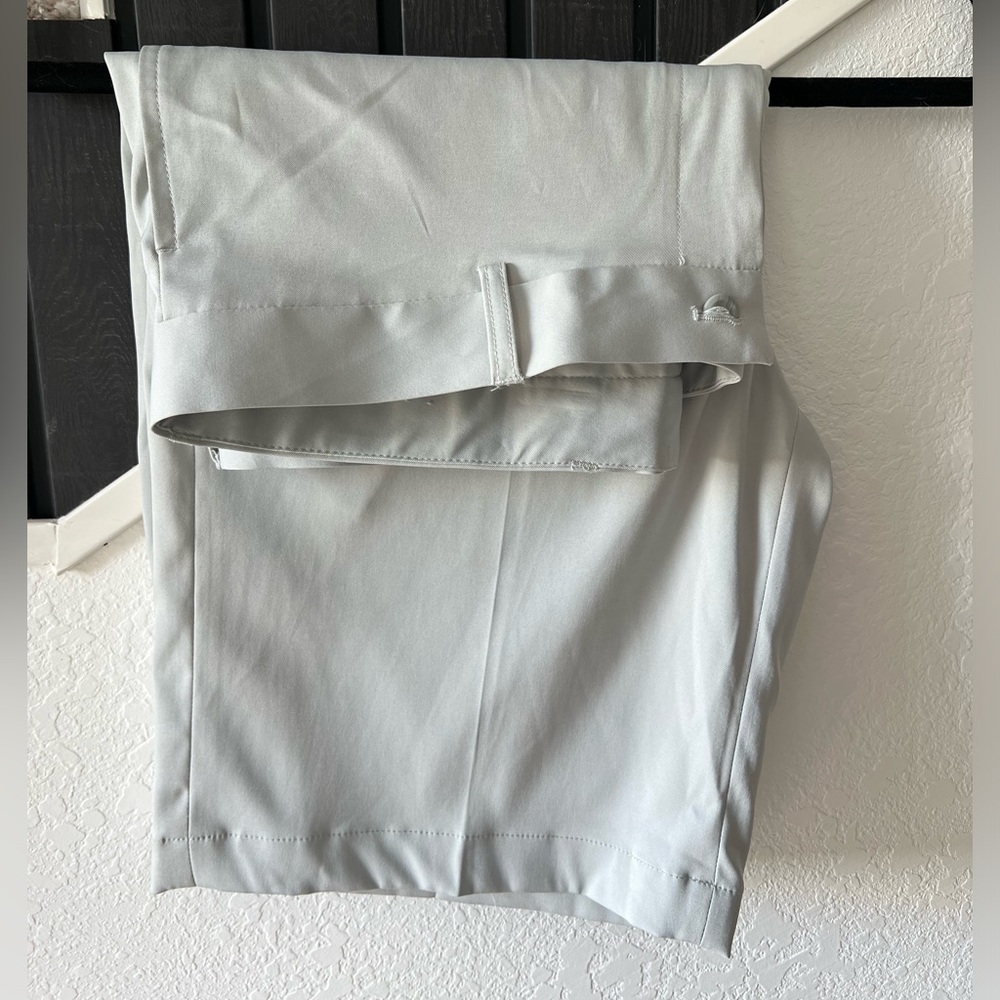Slazenger Golf Shorts - Size 34
